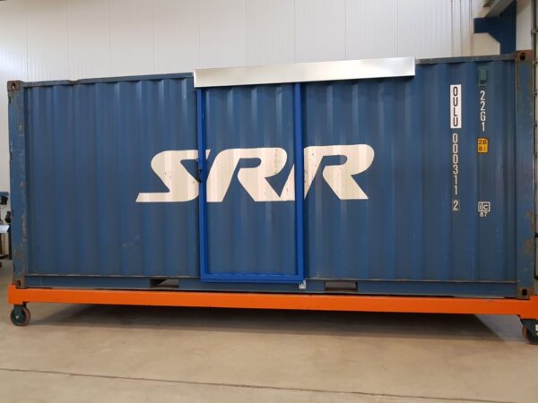 20-ft-Slidding-door-container-4-750x750-1.jpg