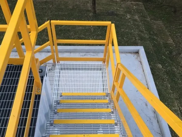 10ft-training-container-1-e1645299785996.jpg