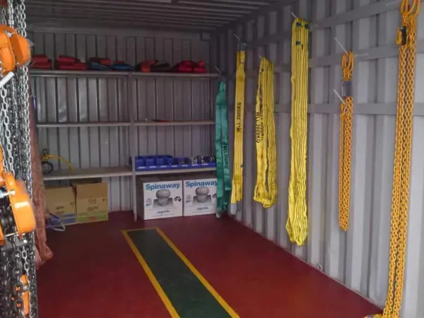 shipping-containers-tradeshow-displays-002.jpg