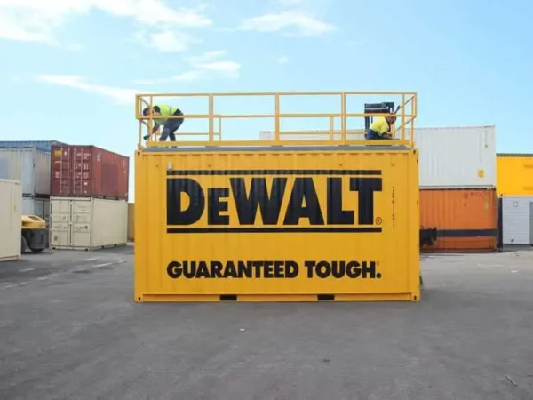 shipping-containers-tradeshow-displays-002.jpg
